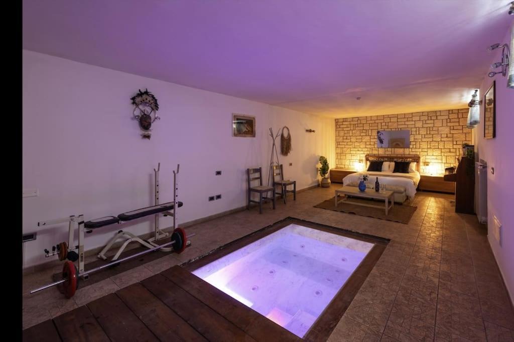 Monza Park-Autodrome Suite With Heated Pool Ngoại thất bức ảnh